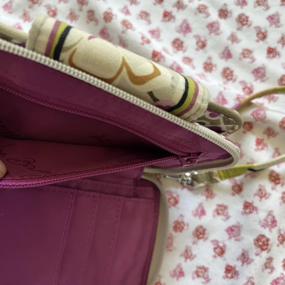 Y2K Vera Bradley Smartphone Wristlet 2.0 Wallet Zip ID Pocket Portobello Road